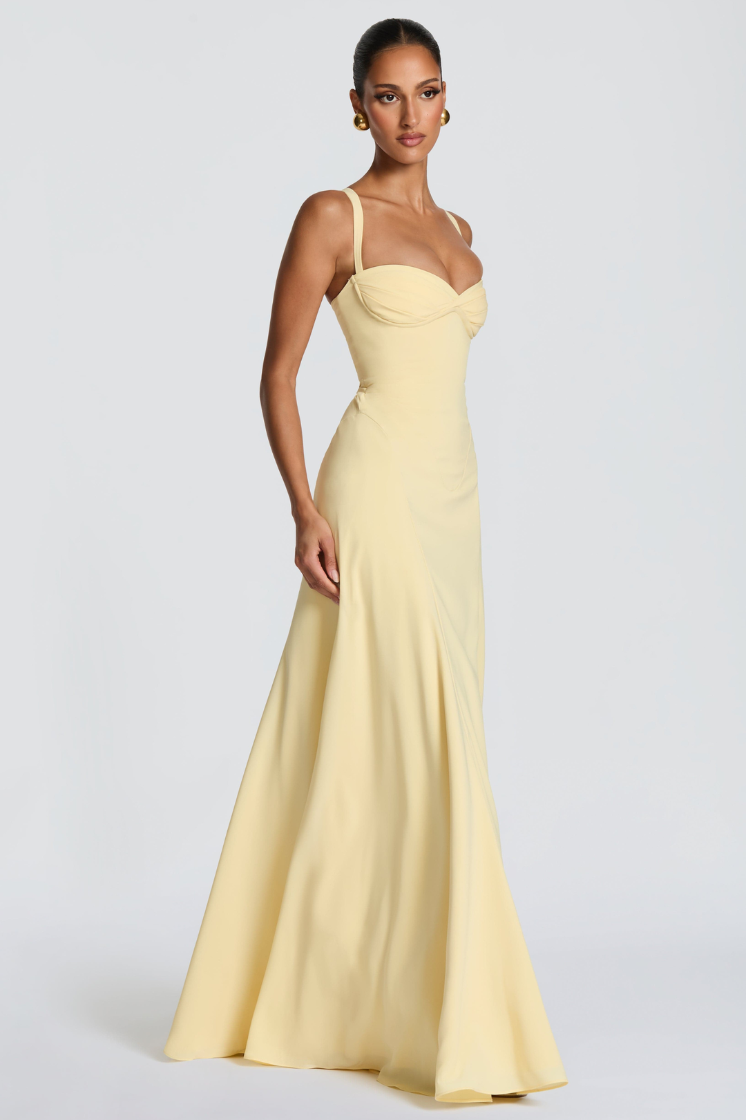 Donatella Women's Sweetheart Neckline Satin Bridesmaid Dress, Floor-Length Prom Dress