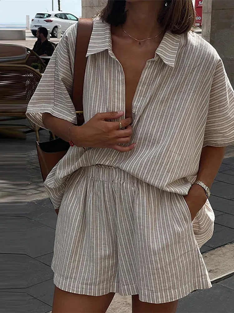 Lumiere Linen Blend Summer Shorts Set
