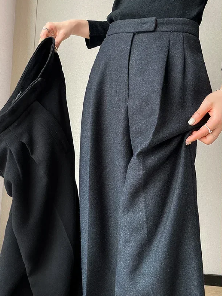 Emilorina Casual Pants