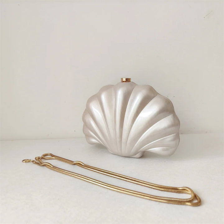 Quenzia Clutch Bag