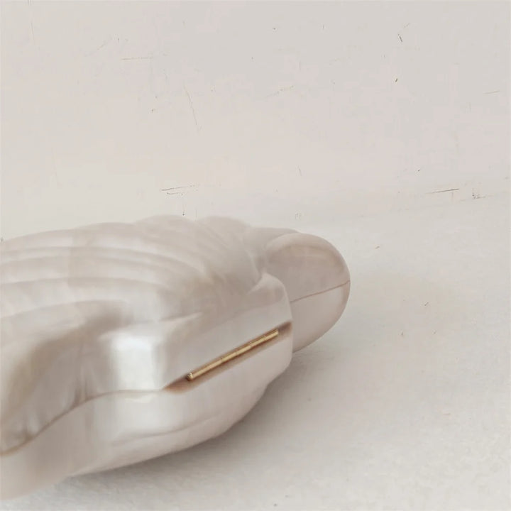 Quenzia Clutch Bag