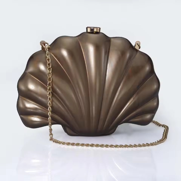 Quenzia Clutch Bag