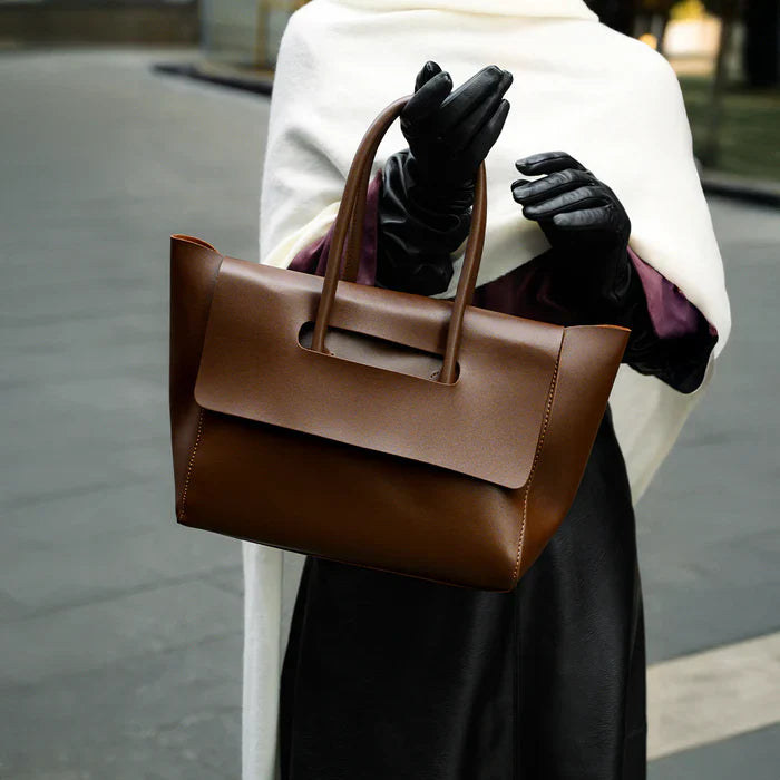 Quintalina Handbag