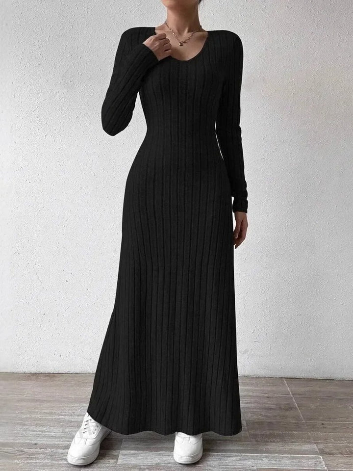 Kendall Ribbed Scoop Neck Sweater Maxi Dress